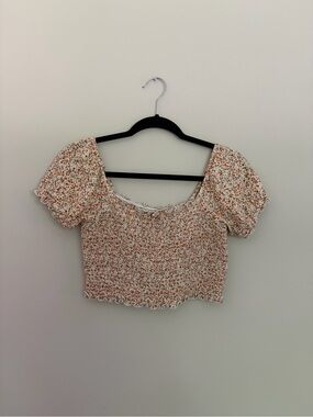 Aerie Smocked Floral Ditsy Puff-Sleeve Ruched Crop Top
